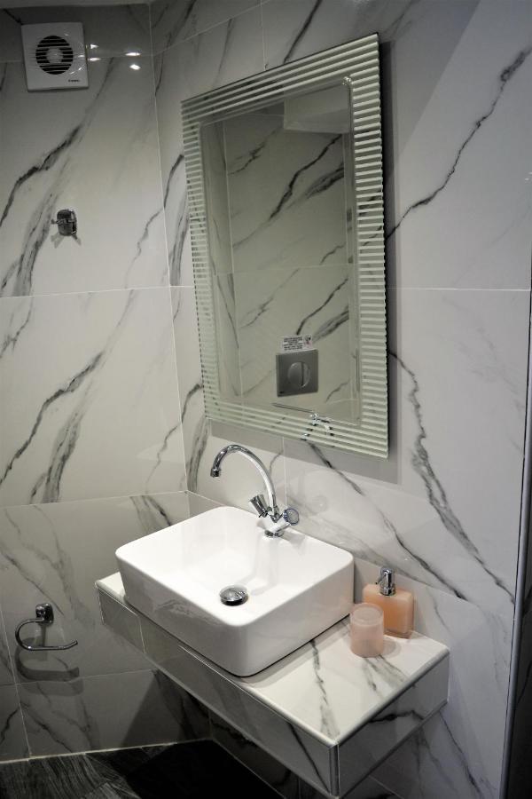 Ioni Rooms Potos Exterior photo