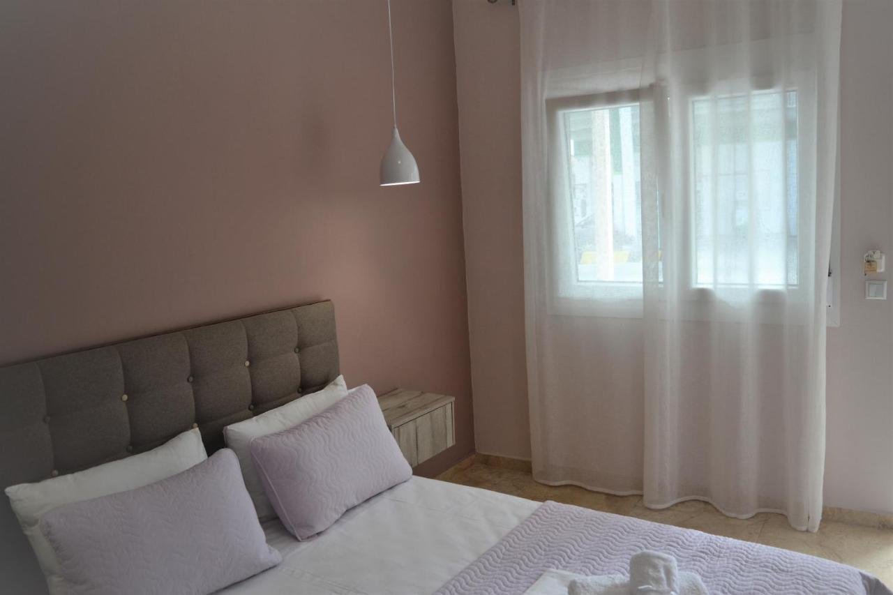 Ioni Rooms Potos Exterior photo