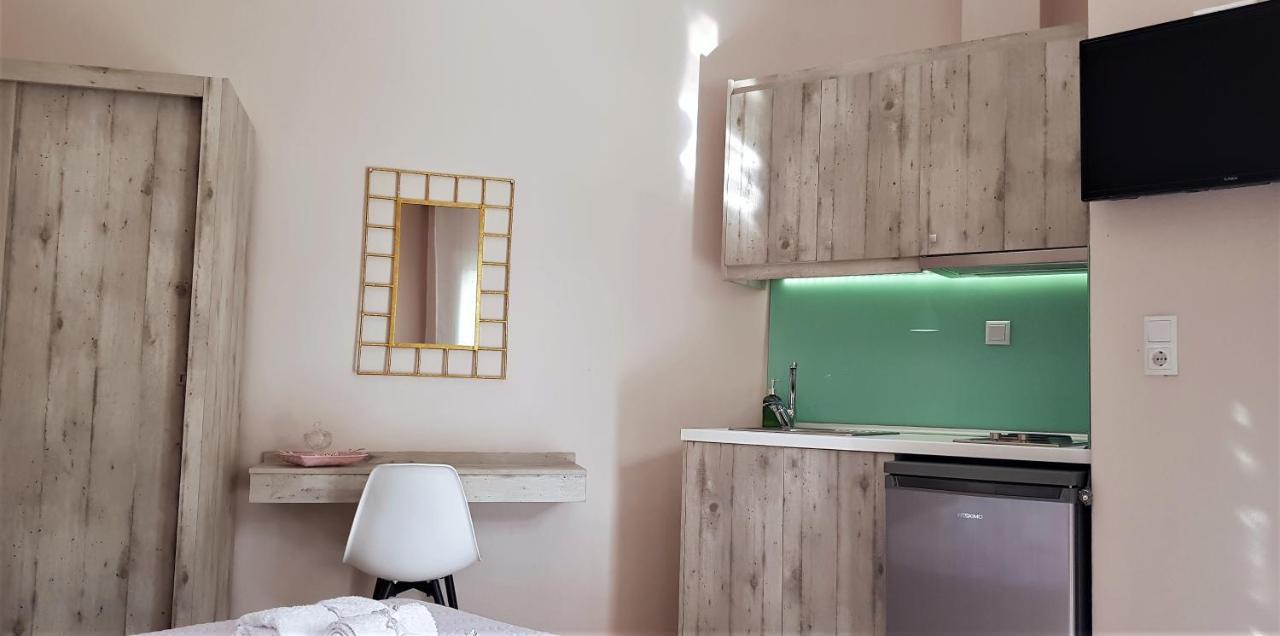 Ioni Rooms Potos Exterior photo