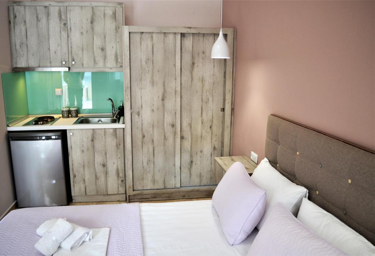Ioni Rooms Potos Exterior photo
